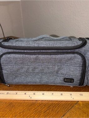 lug Gray Men's Toiletry Organizer with Multiple Zip Pockets